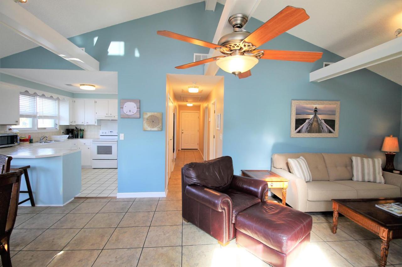 Salty Shack Unit C - Salty Shack - Dog Friendly Home - Across From The Beach - Central Location! Folly Beach Ngoại thất bức ảnh